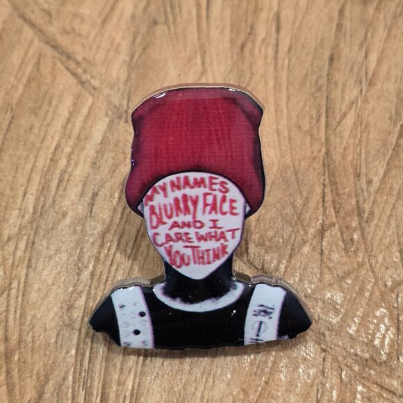 NEW Twenty One Pilots Pin Twenty One Pilots Badge for Jacket Bookbag Lanyard etc - Picture 1 of 3